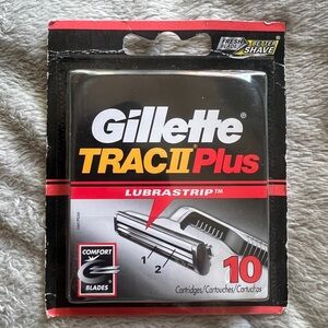 NEW Gillette Trac II Plus Razor Blade Refills 10 Count Twin Blade Cartridges
